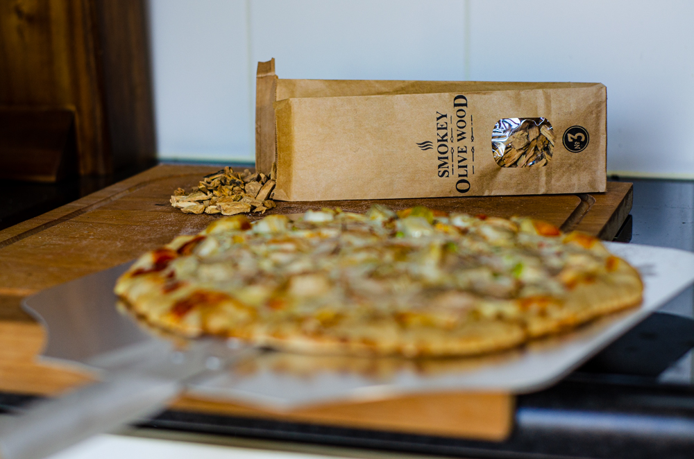 Gerookte asperge pizza